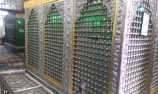 tomb of Aqa Seyed Razi
